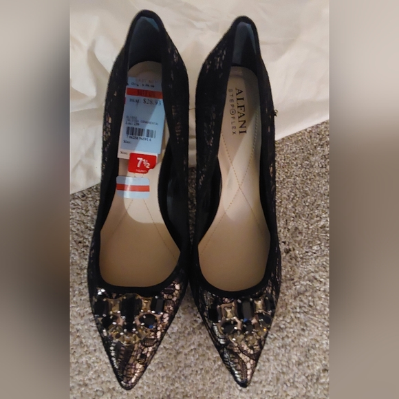 Alfani Jaliyah Ornamental - Picture 1 of 5